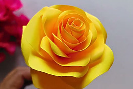 DIY yellow paper rose