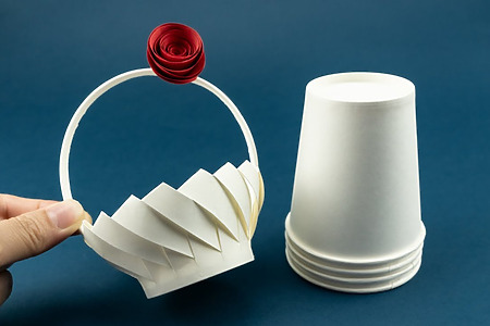 DIY small Easter basket from paper cup