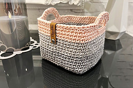 two-tone crochet square basket