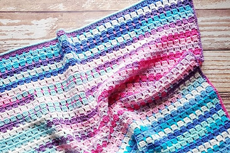 Watercolor baby blanket free crochet pattern