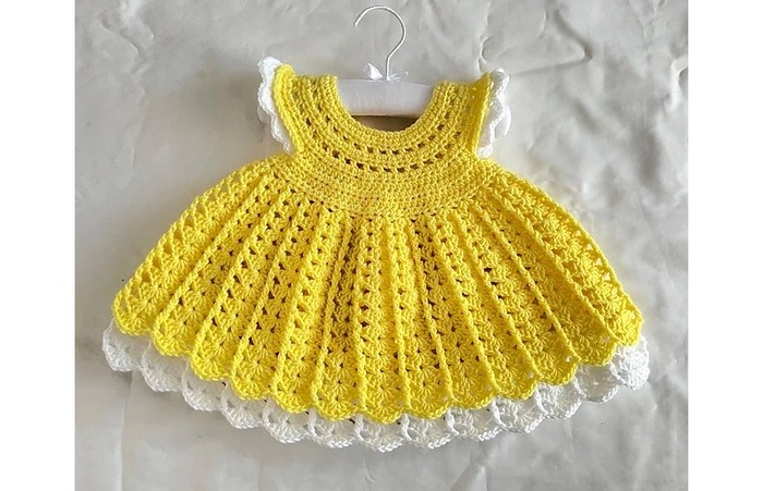 Crochet baby dress - free pattern 6-12 months - Crafts on display