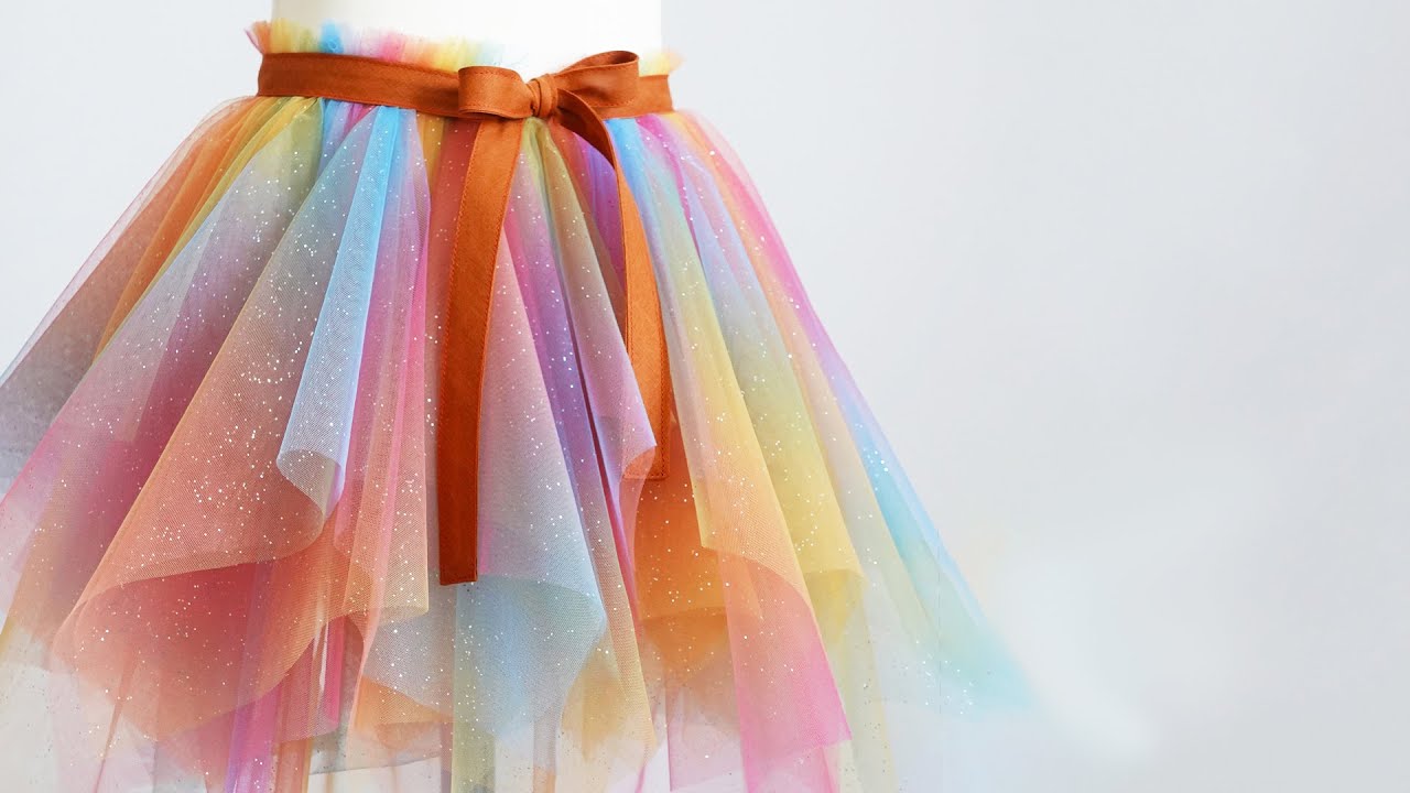 Sew a tulle skirt: simple tutorial for beginners - Crafts on display