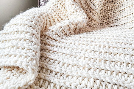 Make a warm, stylish crochet throw with this easy beginner pattern