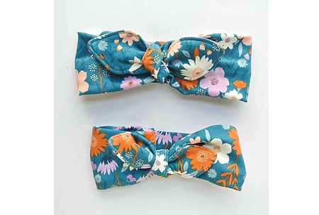DIY knotted bow headbands with stretchy knit fabric