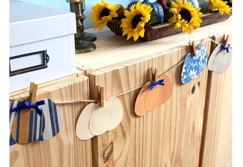 Pumpkin paper garland tutorial Crafts on display
