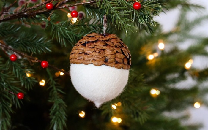 DIY acorn Christmas ornament