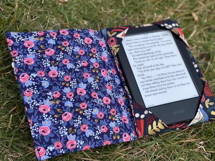 Kindle E Reader Cover Tutorial Crafts On Display
