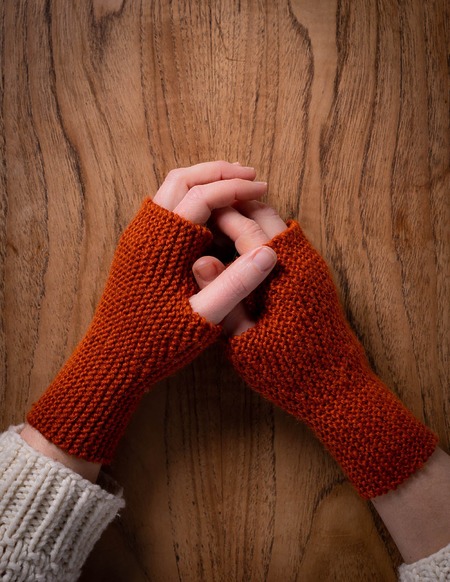 Free Garter Stitch Fingerless Mitts Pattern Beginner Knit Mitts with Short Rows