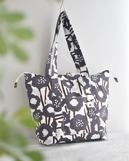 Easy zippered tote bag tutorial