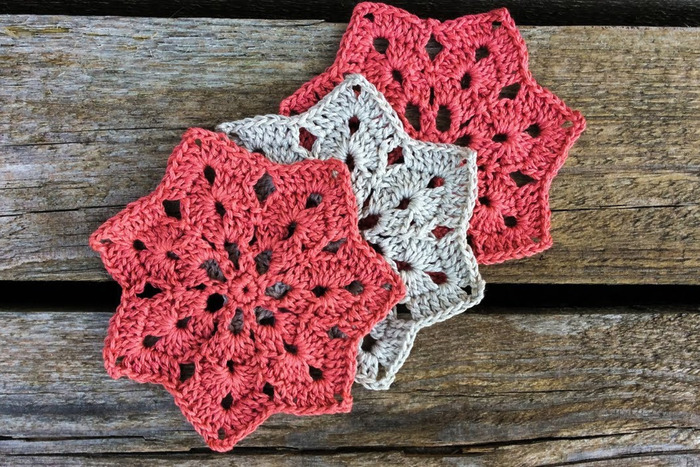 simple 7-pointed star crochet coaster