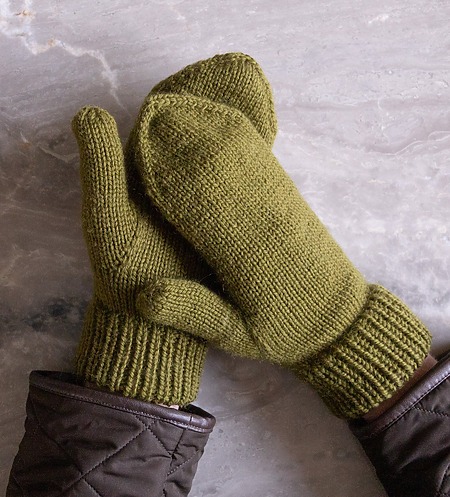 classic mittens - free knitting pattern