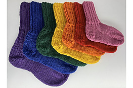 knit socks for kids in rainbow colors