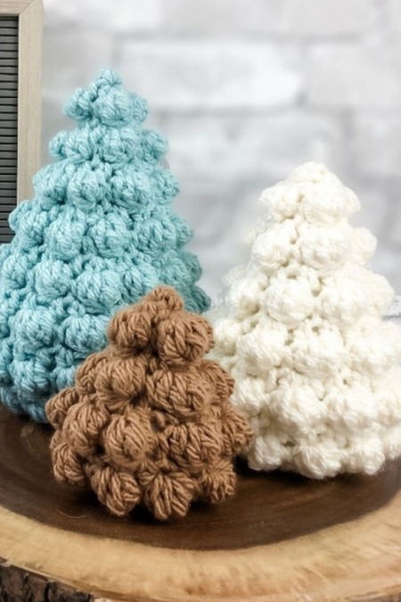 DIY bobble stitch Christmas trees for unique holiday decor - free crochet pattern