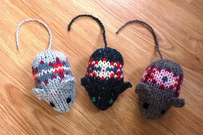 DIY Fair Isle Knitted Mice