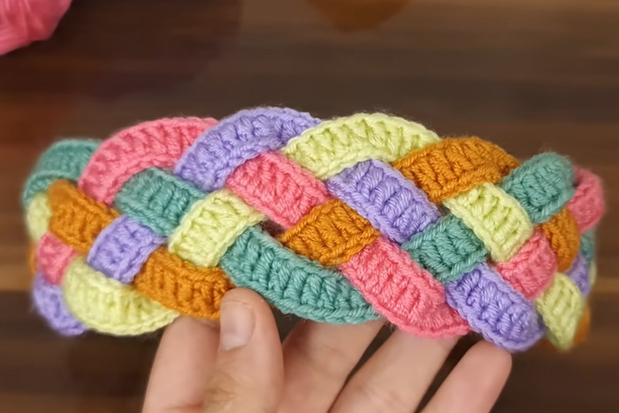 DIY Crochet Braided Headband