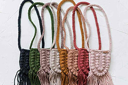 DIY simple crochet toddler purses with fringe