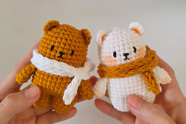 Crochet Valentine's Day Bears