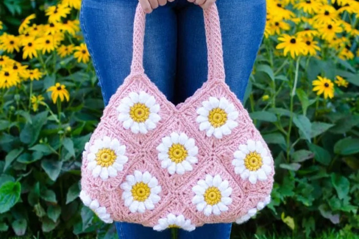 Pink and White Daisy Granny Square Crochet Bag