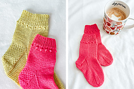 Vanilla Bobble Socks knitting pattern