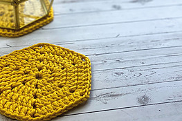 DIY Crochet Hexagon Coaster