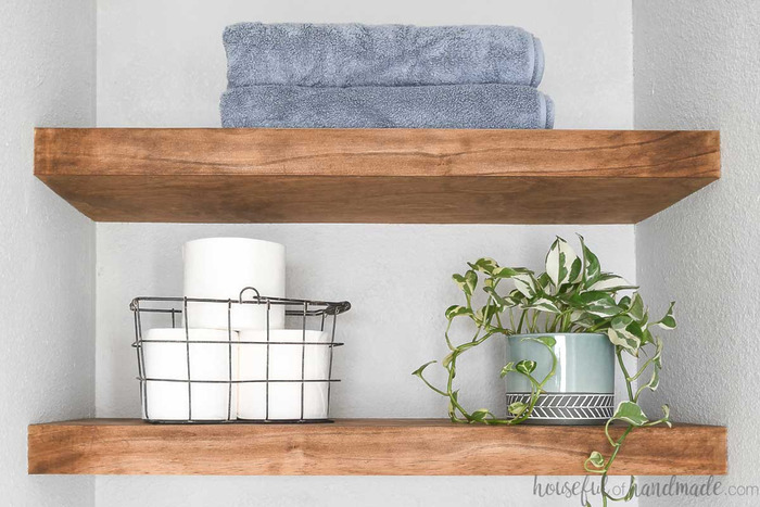 DIY floating shelves