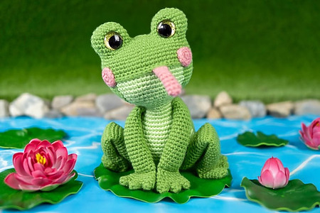 flexible amigurumi frog pattern