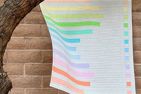 The Wave Hello Pattern - free quilting pattern with simple, modern design
