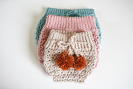 free high-waisted baby bloomers crochet pattern