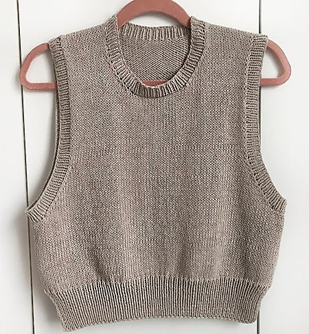 Free cropped vest knitting pattern with video tutorial