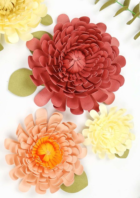 DIY paper chrysanthemums (free pattern)