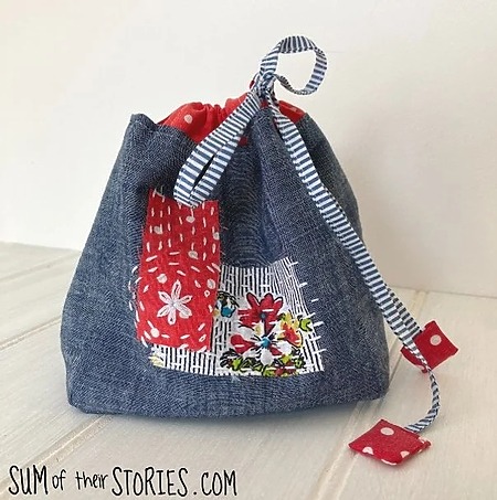 square drawstring bag - free sewing pattern