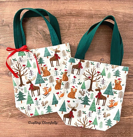 DIY fabric gift bags sewing tutorial for Christmas