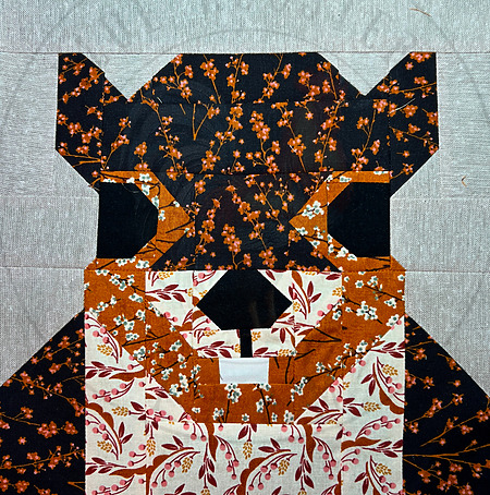 How to Make a Squirrel Quilt Block - Free Pattern and Tutorial