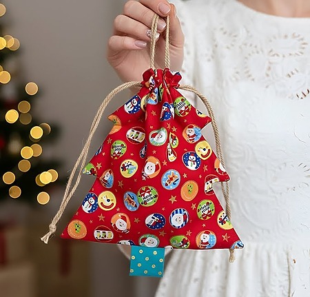 Christmas Tree Bag Sewing Pattern - DIY Fabric Scrap Gift Pouch