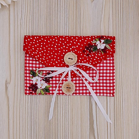 DIY Simple Embroidered Fabric Envelope - Sewing Tutorial