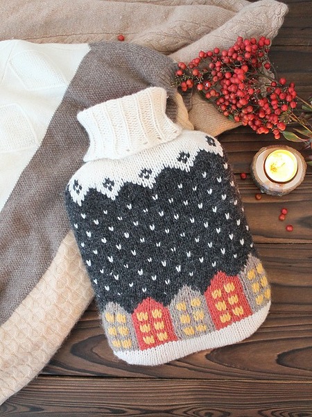Snowfall Town Hot Water Bottle Cover - Colorwork Knit Cover Free Pattern