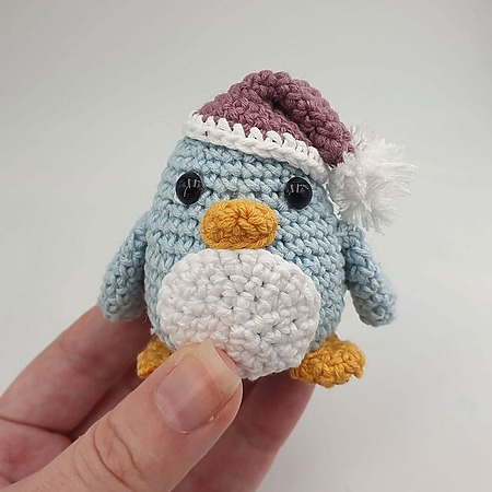 Mini Amigurumi Penguin Pattern Free Crochet Penguin Christmas Ornament