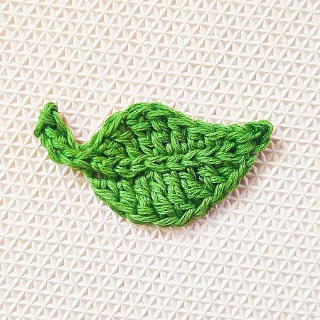 Quick Crochet Leaf Applique Free Pattern Easy Beginner Crochet Leaf Tutorial