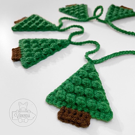 Crochet Pine Tree Garland - Textured Popcorn Stitch Garland Pattern