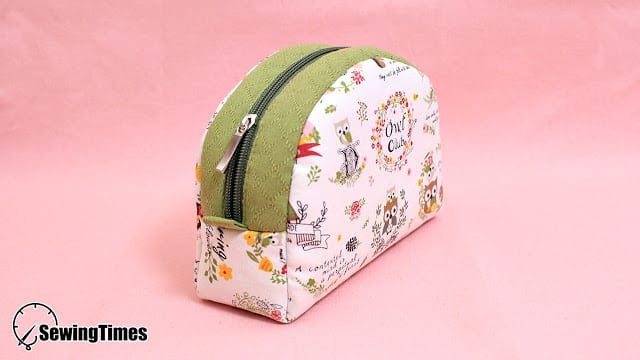 Zipper Round Pouch by Sewingtimes