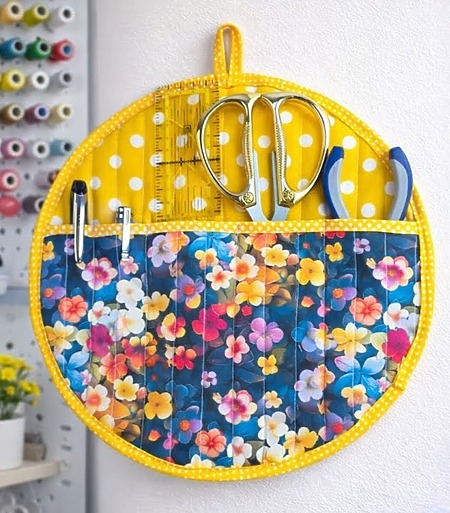 DIY fabric wall organizer sewing tutorial