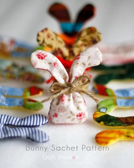 Craft Passion Sachet: Small bunny-shaped fabric pouches with ribbon ties used as lavender sachets