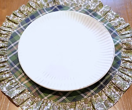 DIY Ruffle Placemats: Easy Round Cottagecore Tutorial - How to Sew Round Placemats with Ruffles
