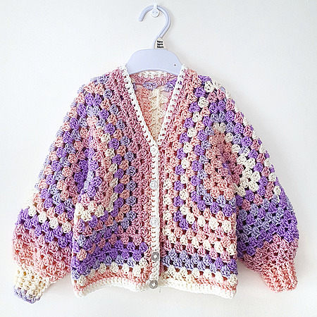 Horizon cardigan - Hobbii (Designer: Crafty Maz Designs)