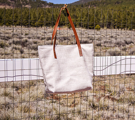 The Minimal Carry Tote Sewing Pattern Free