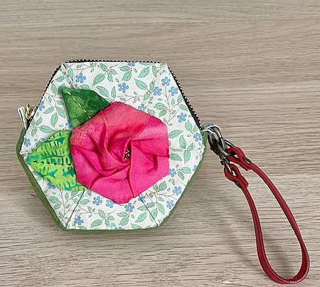 DIY Rose Coin Purse - hand sewing tutorial for beginners