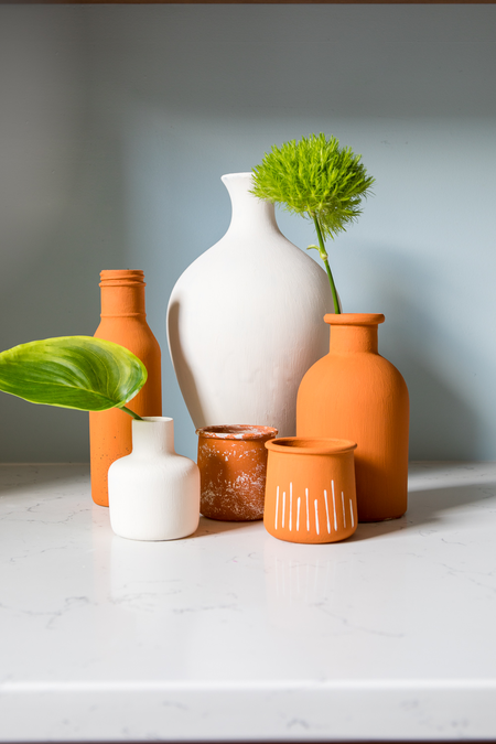 DIY modern terracotta vases tutorial - How to upcycle glass jars into terracotta vases