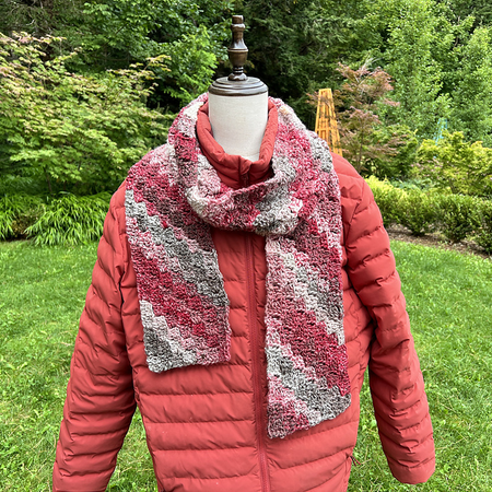 diagonal striped C2C scarf pattern by Michael Sellick