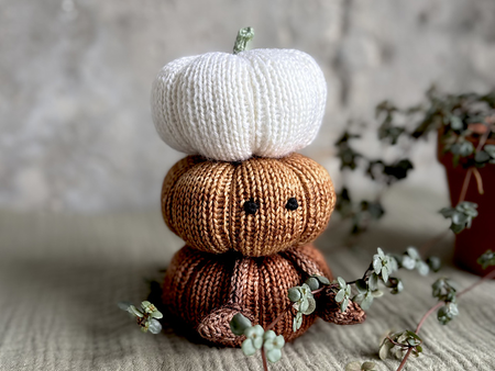 Free Little Knit Pumpkins pattern - How to knit mini sock yarn pumpkins