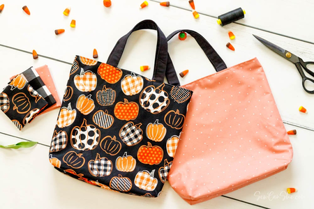 Easy Halloween trick-or-treat tote by Sew Can She